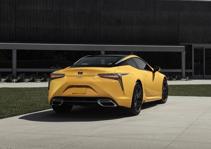  Lexus LC500 Inspiration Concept 2018 года  (фото 5 из 15)